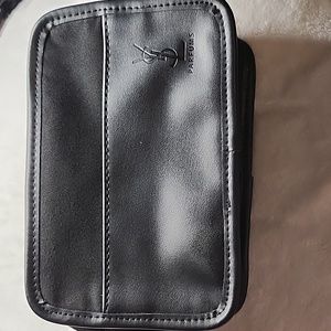 YSL Yves Saint Laurent Parfums toiletry bag solid black travel bag NWT